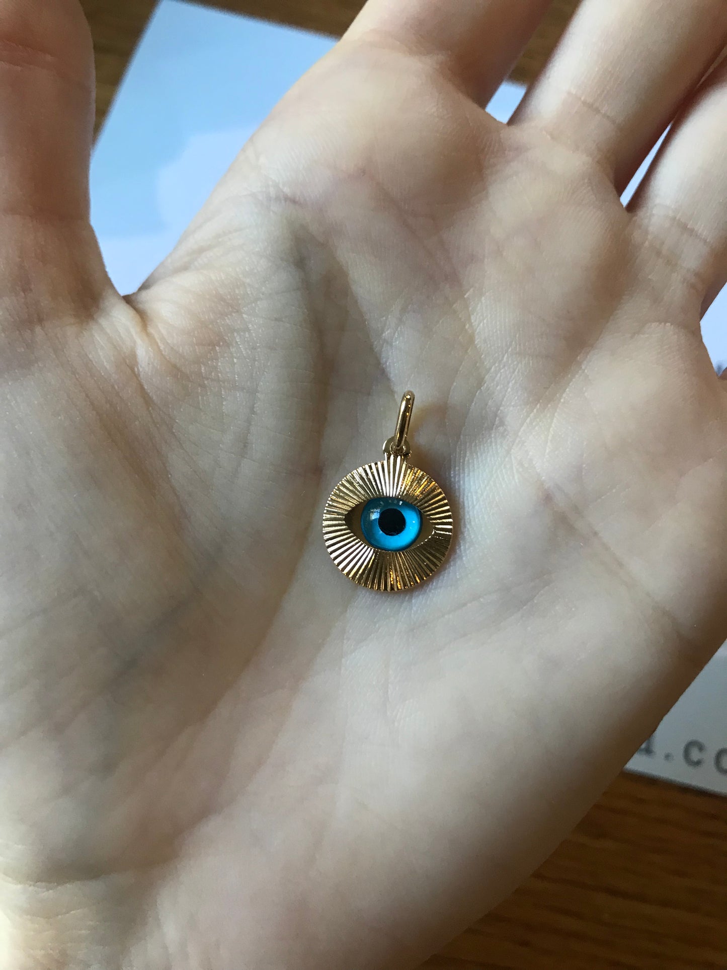 pendentif oeil or 18 carats