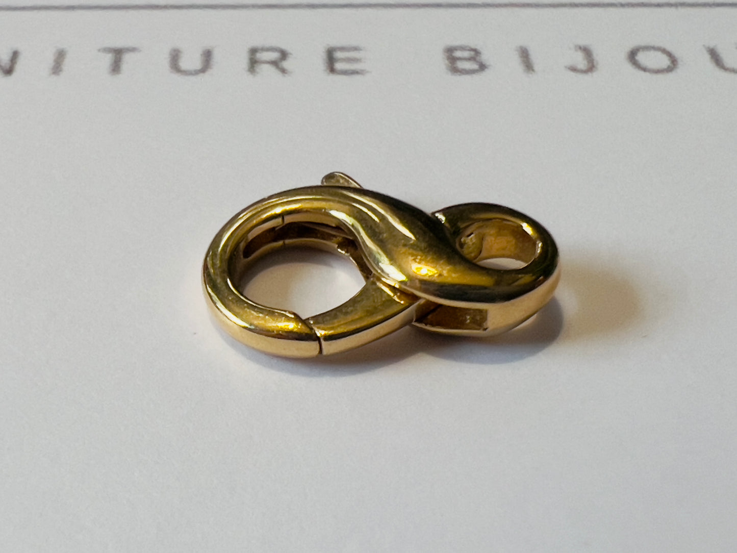 18-carat gold lobster clasp, infinity shape in 18k 750 yellow gold