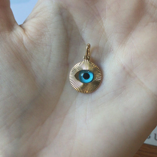 pendentif oeil or 18 carats