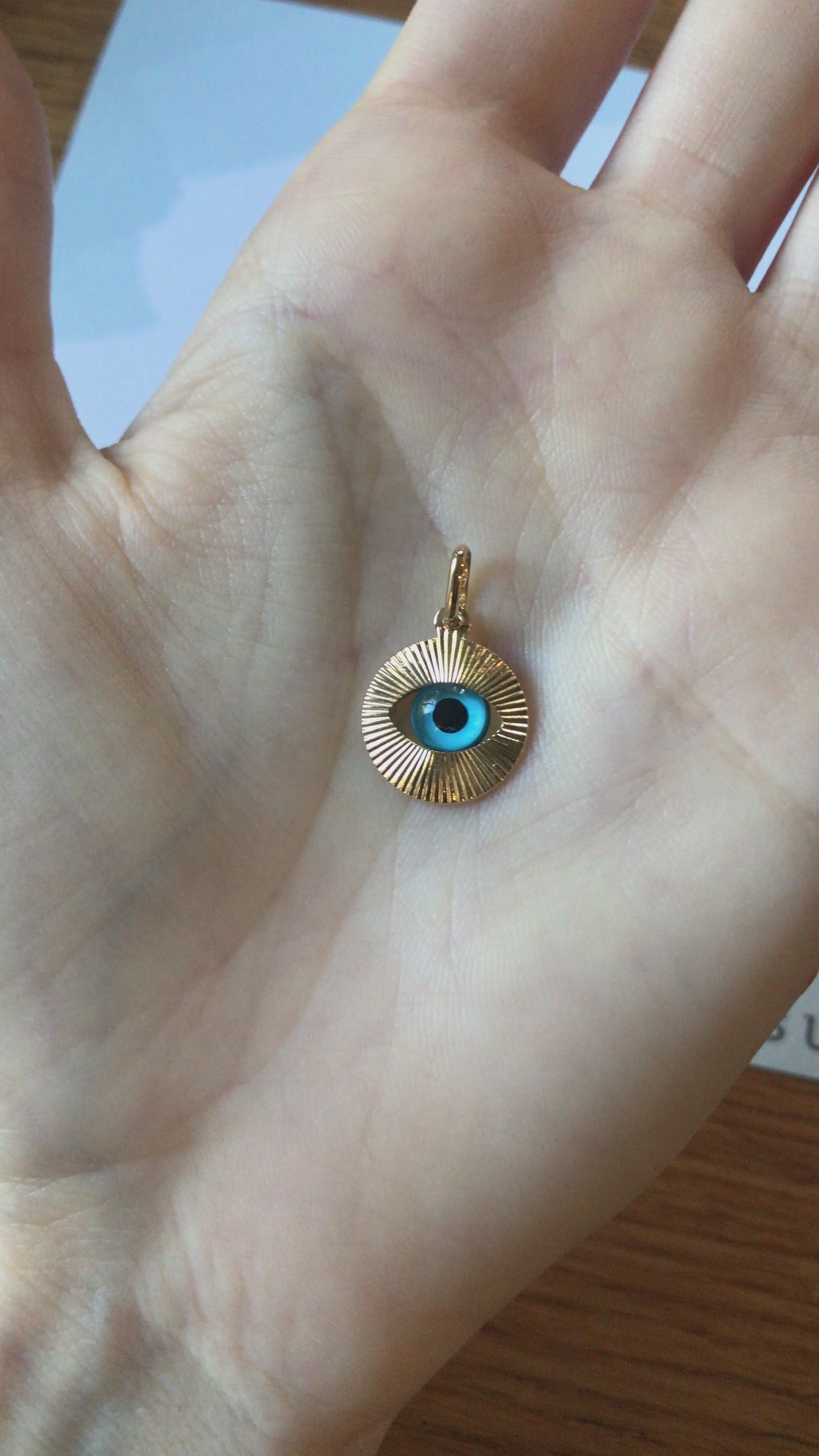 pendentif oeil or 18 carats